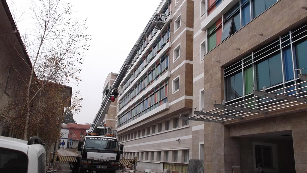 CAM TEMİZLEME
